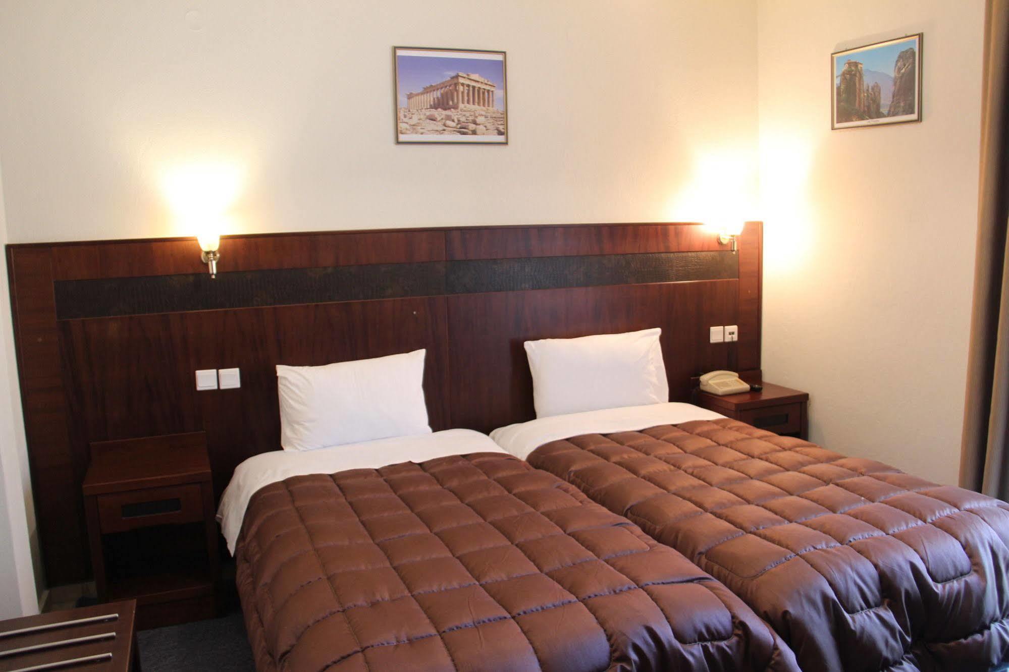 Hotel Orfeas Kalambaka Esterno foto